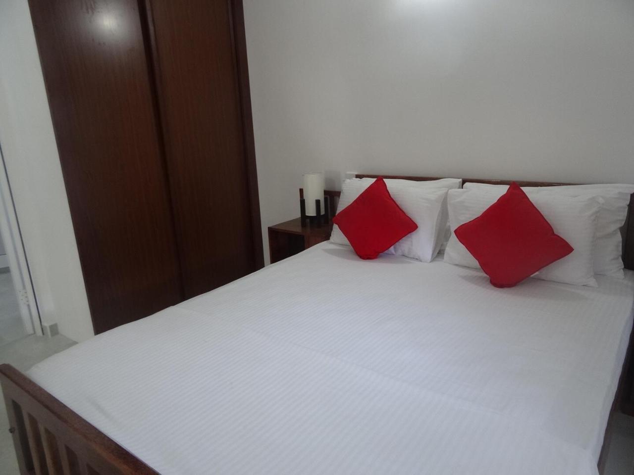 Amssler Beach Stay Kalutara Eksteriør bilde