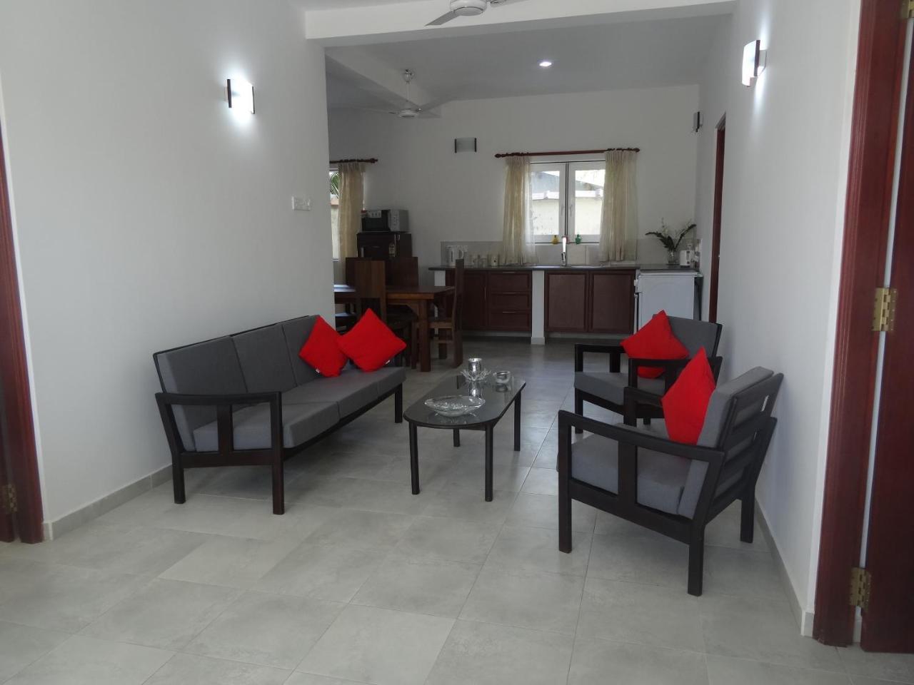 Amssler Beach Stay Kalutara Eksteriør bilde